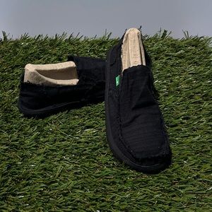 SANUK ORIGINAL Slip On Mens size US 9 Shoes Black distressed look rubber soles